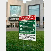Coroplast Yard Signs H-Stand Compatible - 6mm Professional Design Services & Printing online store Canada - Design X Print Canada www.xdesigner.ca